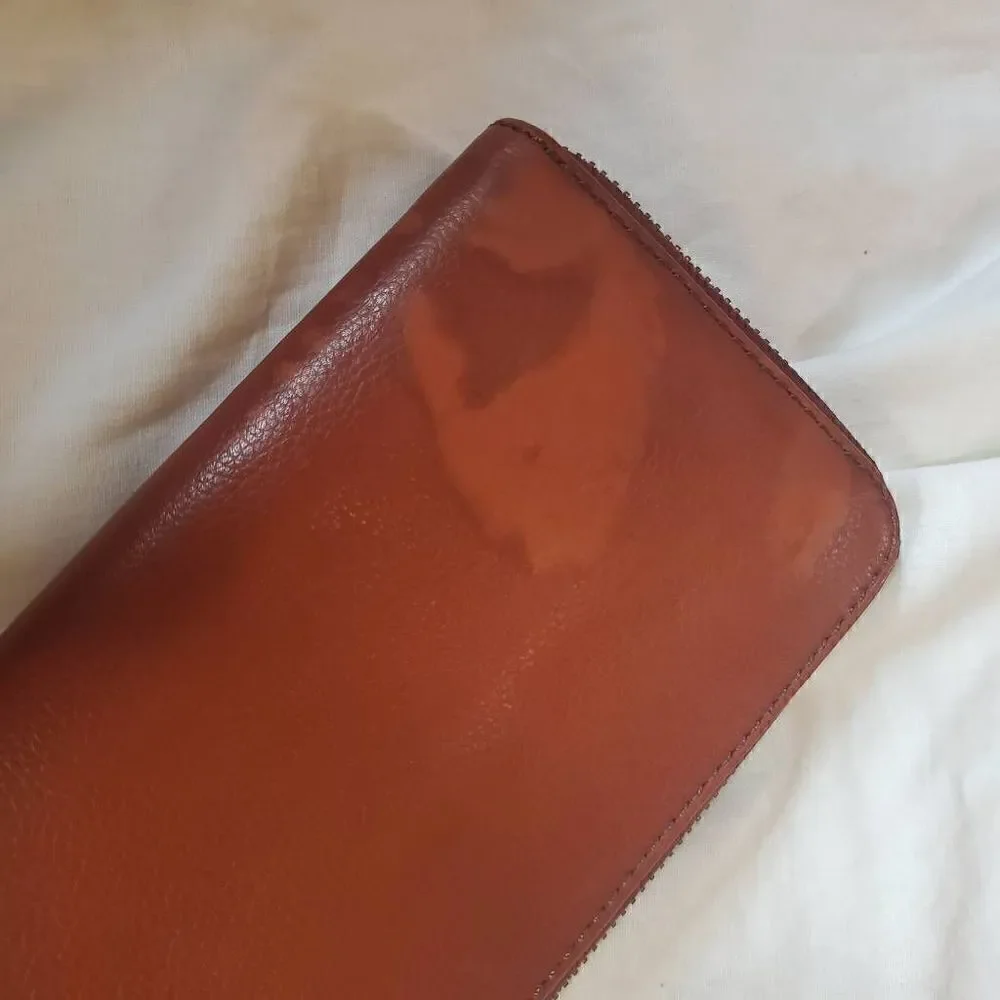 Fossil Tan Leather Wallet - faded back